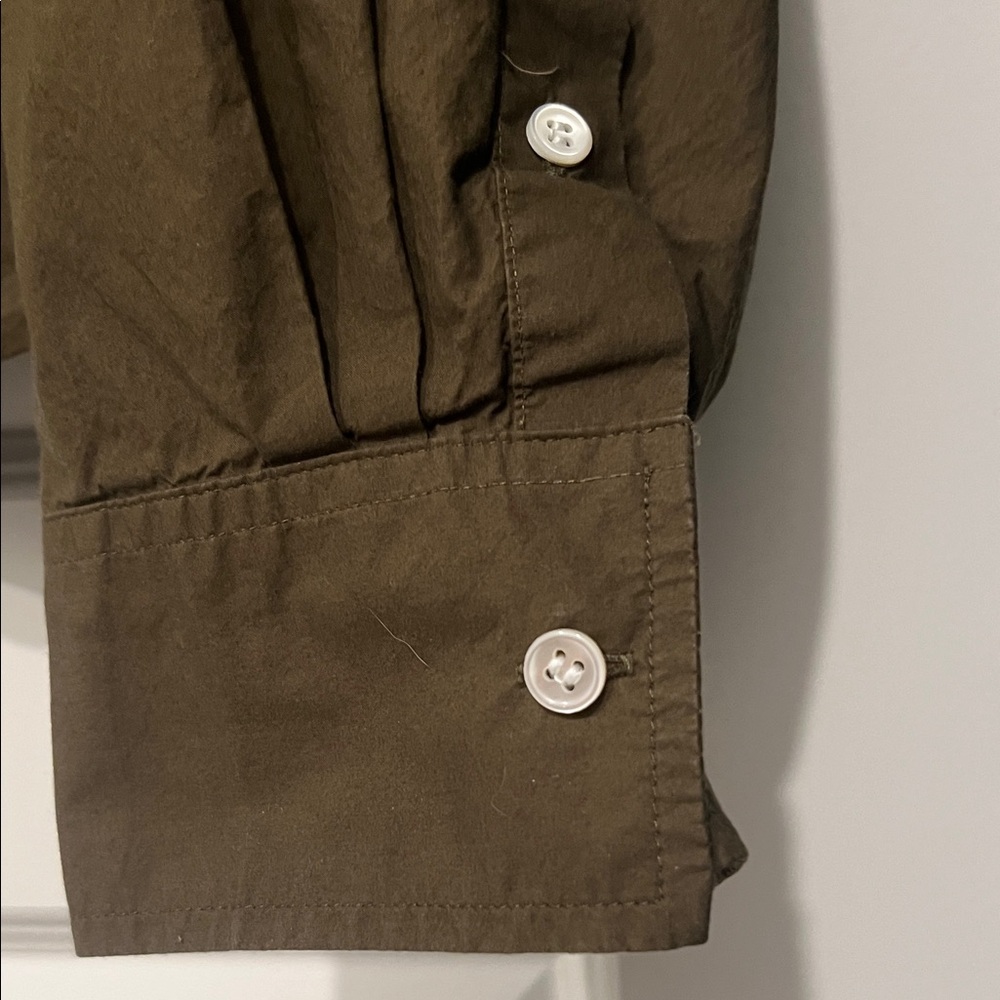 Banana Republic Dark Green Casual Shirt - Picture 5 of 10